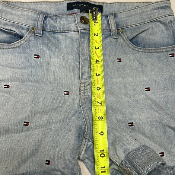 📌5/$25 Tommy Hilfiger Embroidered Logo‎ Y2K Womens Denim Jean Shorts Size 4 - Picture 8 of 9